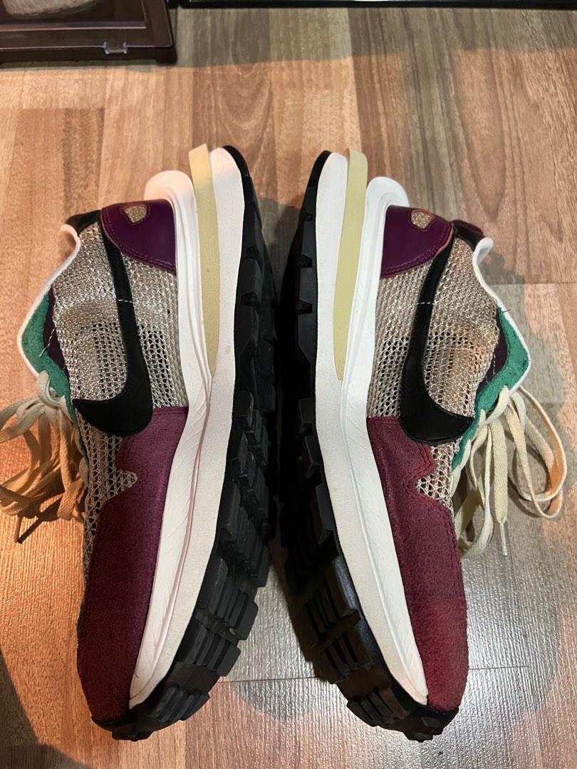 vaporwaffle villain red