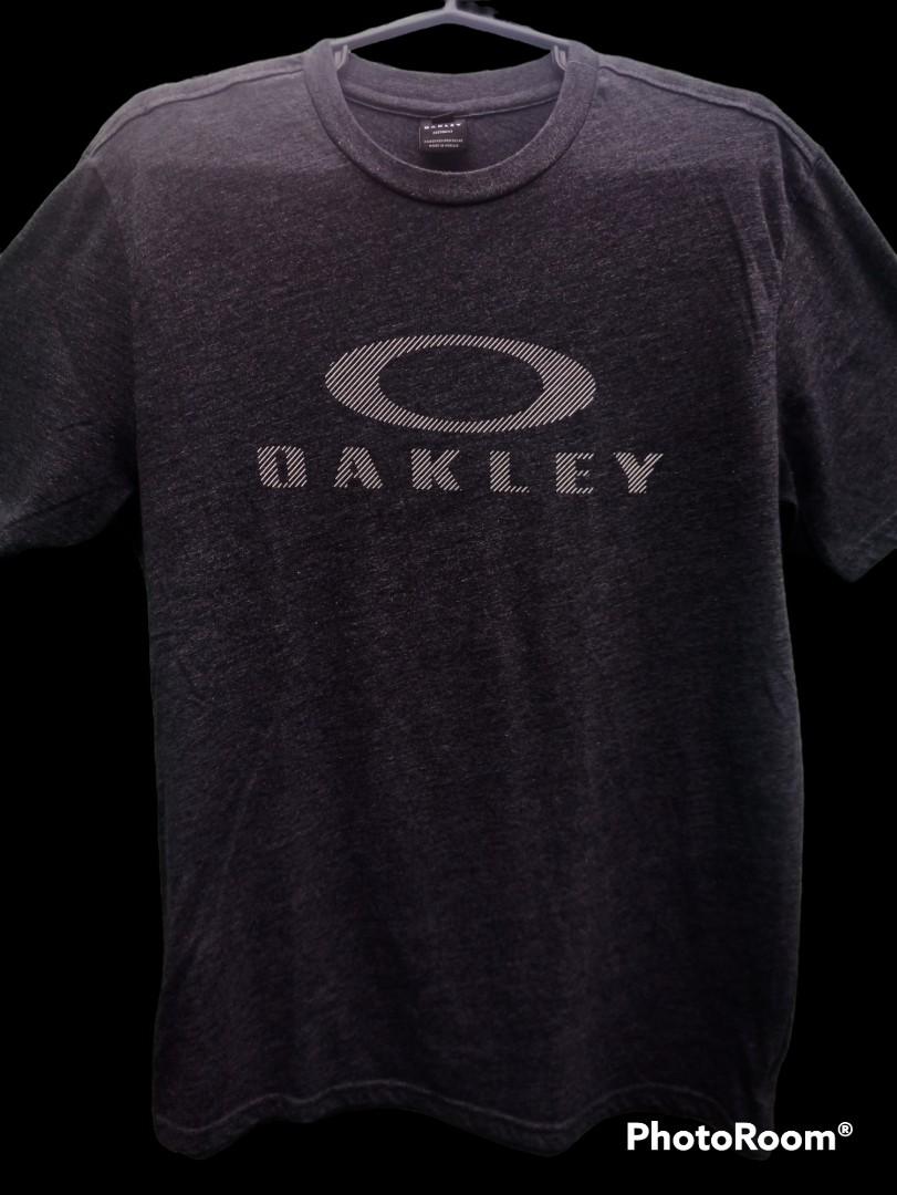 OAKLEY SHIRT, Men's Fashion, Tops & Sets, Tshirts & Polo Shirts on Carousell