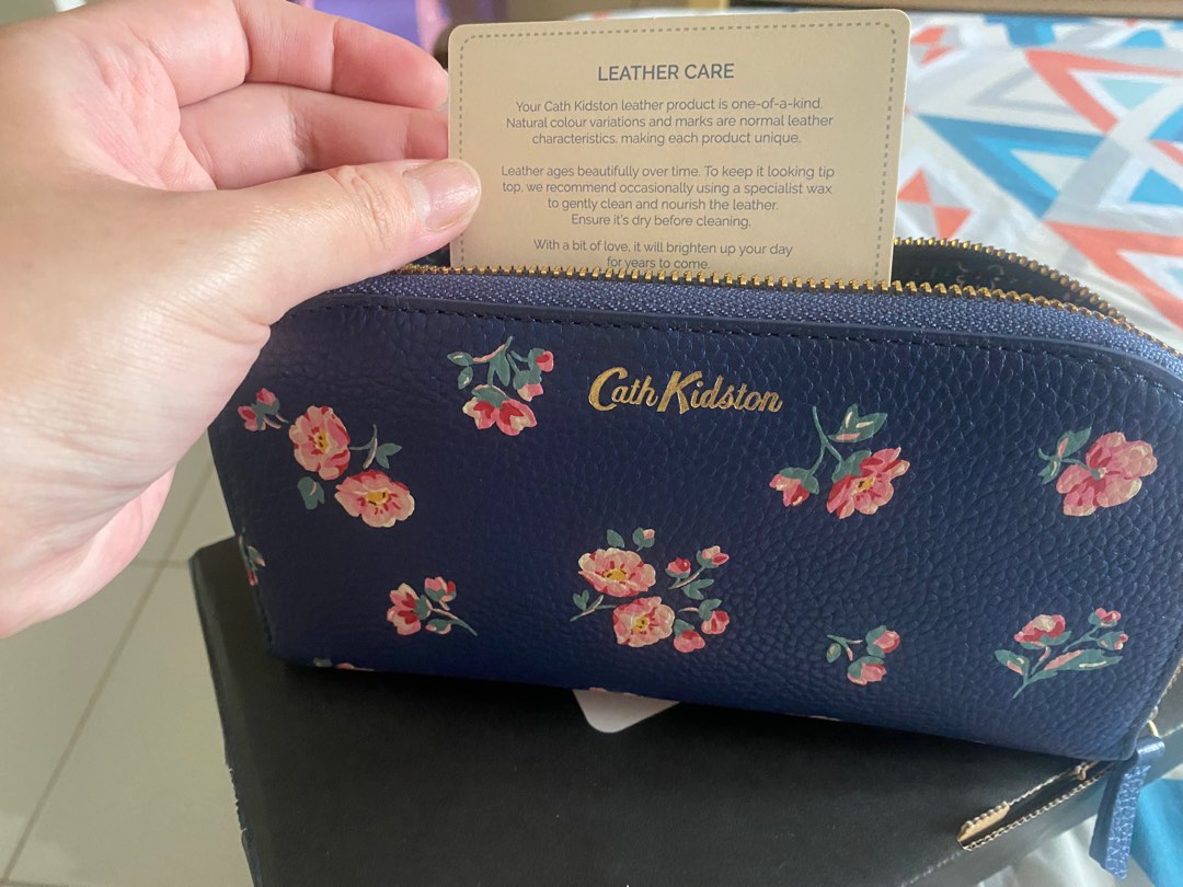 Original Cath Kidston Wallet, Women's Fashion, Bags & Wallets, Wallets