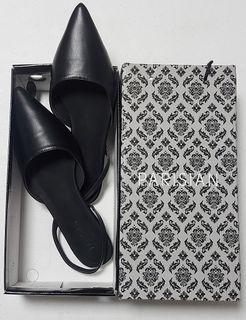 Parisian - Black Flats/Sandals