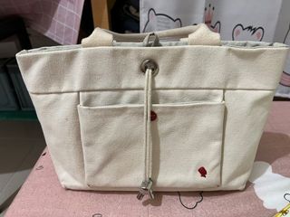 由 pan077 (刊登 ID 1185663002，圖片 1) 提交，位於 的 (類別：)，說明：。