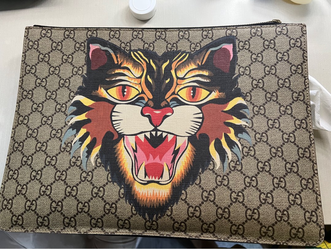 Gucci angry cat clutch new arrivals