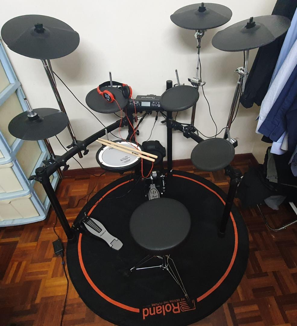 Roland TD4 electronic drum kit , Hobbies & Toys, Music & Media, Musical Instruments on Carousell