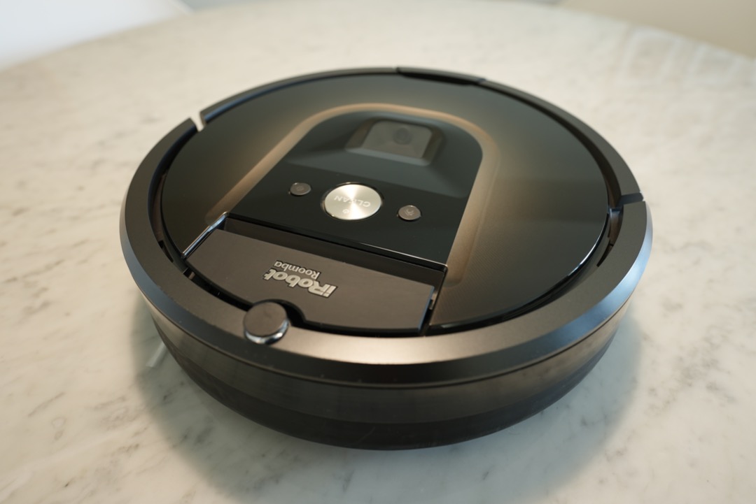 Roomba 980 Robot Vacuum & Braava Jet 240 Mop, TV & Home Appliances