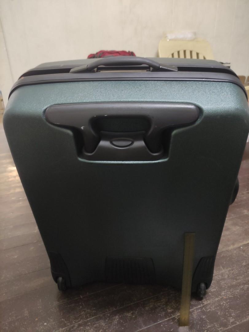 Samsonite Luggage Made in USA VERY HIGH QUALITY (with KEYS), Hobbies