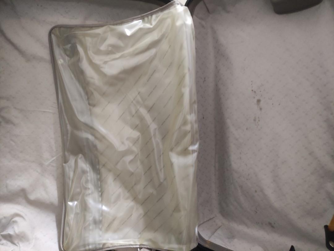 Samsonite Luggage Made in USA VERY HIGH QUALITY (with KEYS), Hobbies