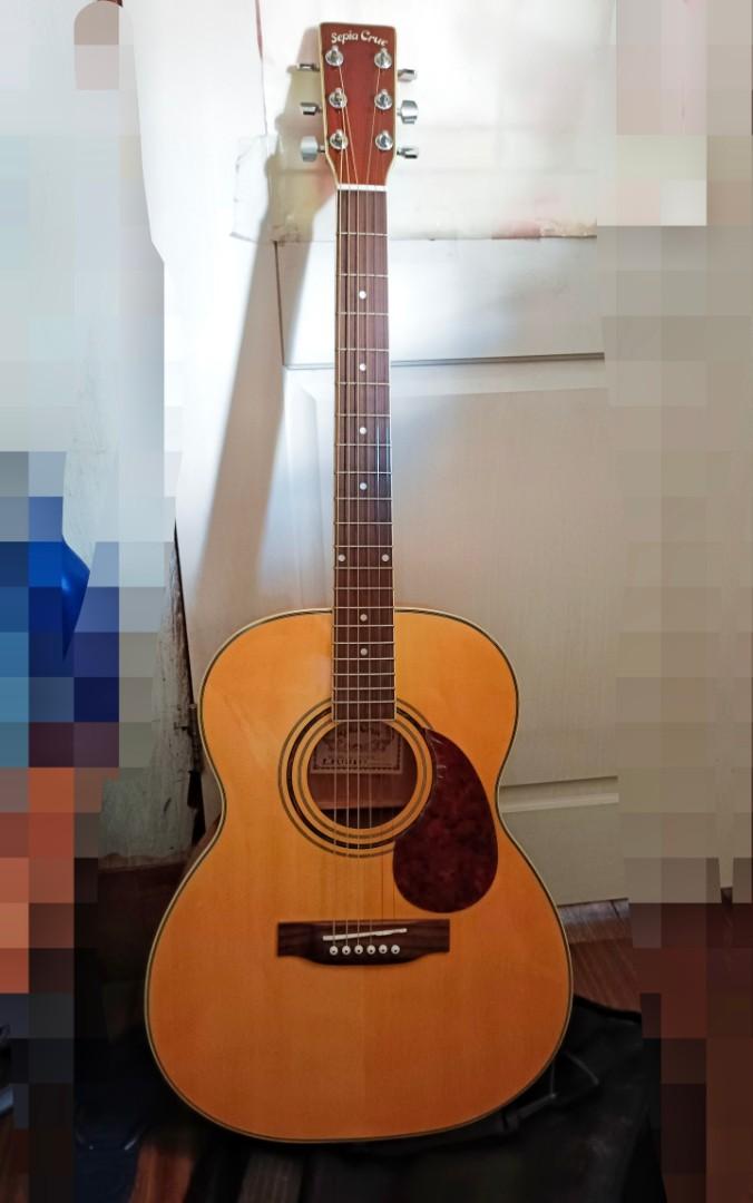 Sepia Crue acoustic guitar almost Brand New Hobbies Toys Music