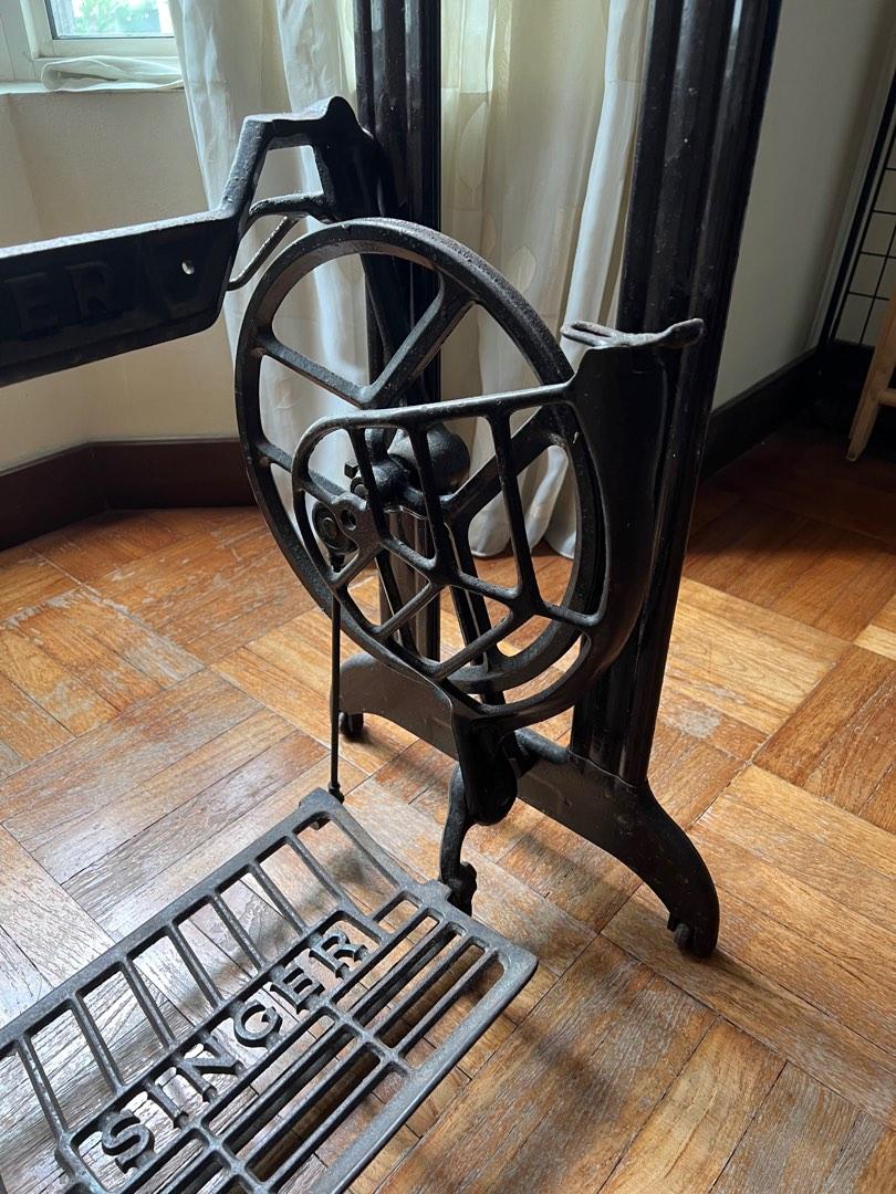 Singer Sewing Machine table legs Authentic vintage, Furniture & Home