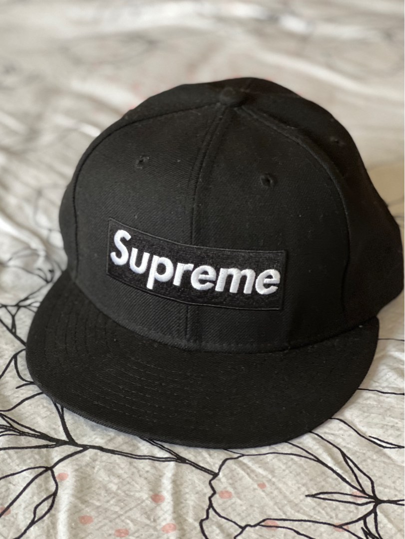 Black supreme snapback store