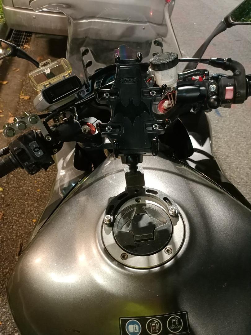 Tank Cap Mounting Go Pro Insta Phone Holder YAMAHA R1 R15 MT15 YZ1 ...