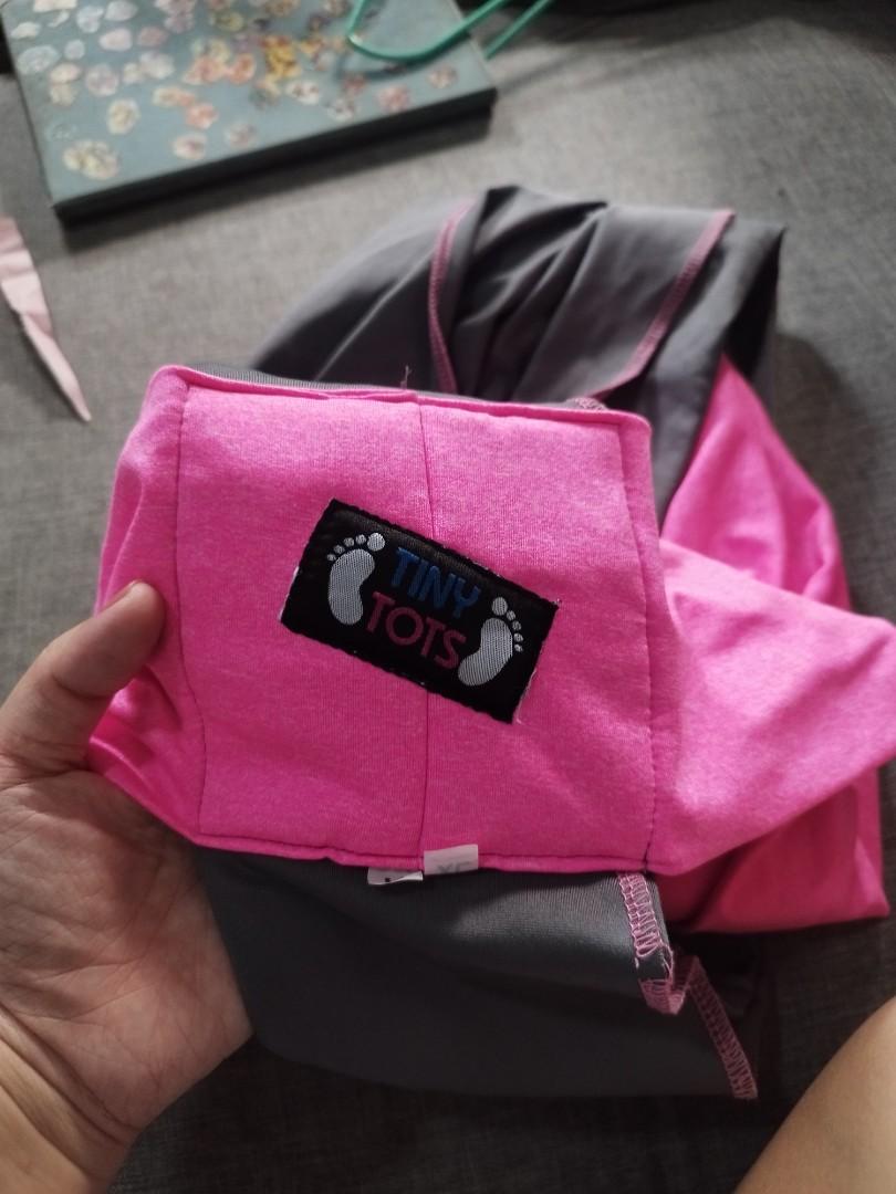 Tiny tots extreme baby carrier (Category: Carriers & Slings) located in Cavite. Submitted by mariev12 (Listing ID 1185552710, Image 1). Description: size L XL malaki pala sakin so. I bought a small medium.