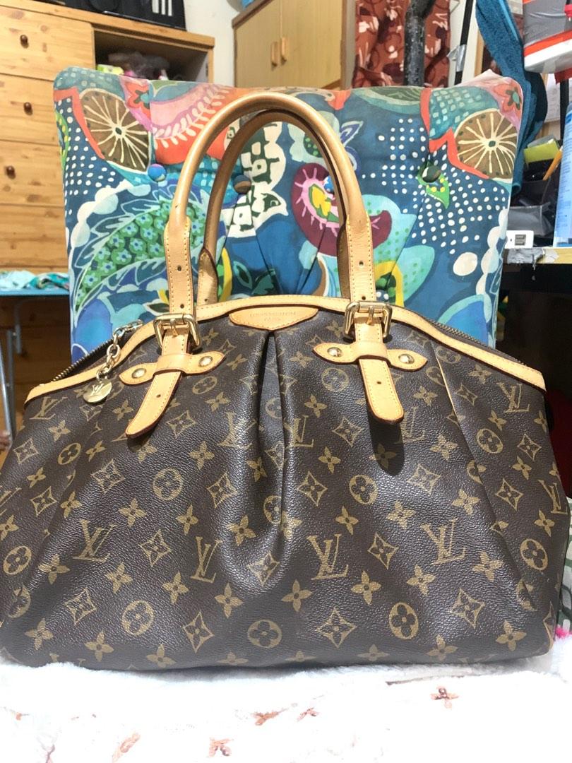 Tivoli LV (Category: Luxury Bags & Wallets) located in Pasig City. Submitted by carolina7 (Listing ID 1185703779, Image 2). Description: .