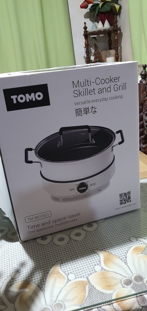 TOMO Multi Cooker Skillet and Grill Brandnew, TV & Home Appliances