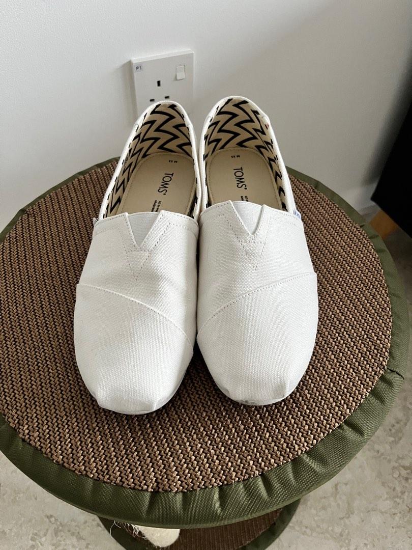 White toms shoes 2025