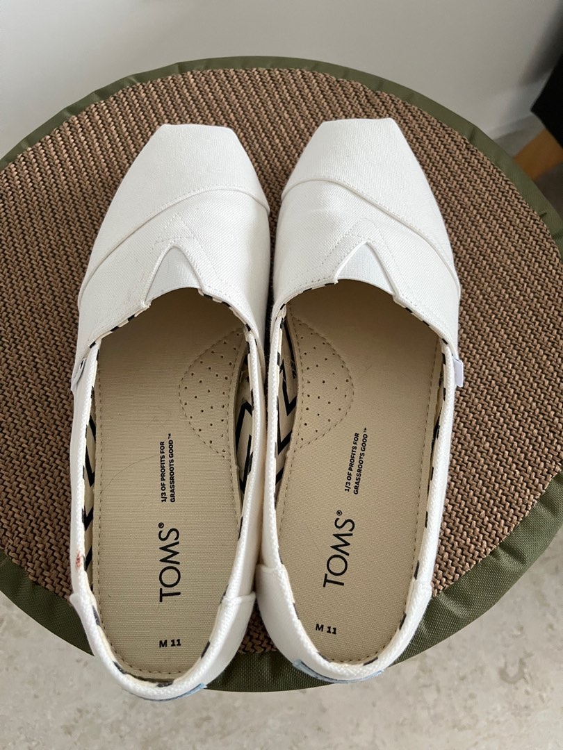 White hotsell toms mens