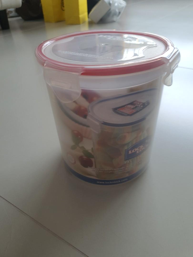 Tupperware Lock & lock Brand new!, Furniture & Home Living