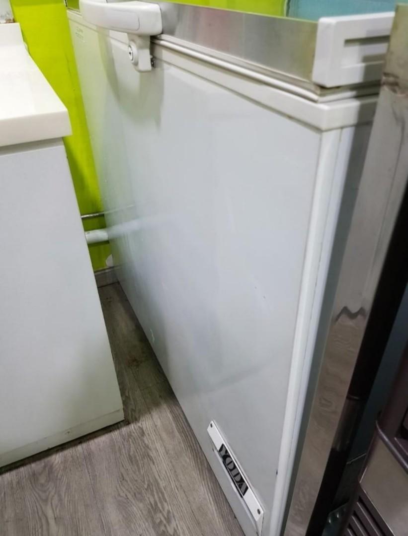 Used Chest Freezer 330L, TV & Home Appliances, Kitchen Appliances