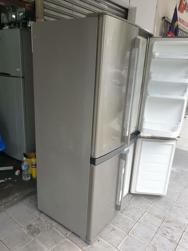 Used Electrolux 4 doors fridge 625L, refrigerator peti sejuk peti ais