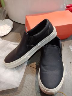 （分類：）位於 。 由 hkusertrade 提交（商品編號 1185570119，圖片 1）。簡介： 。
