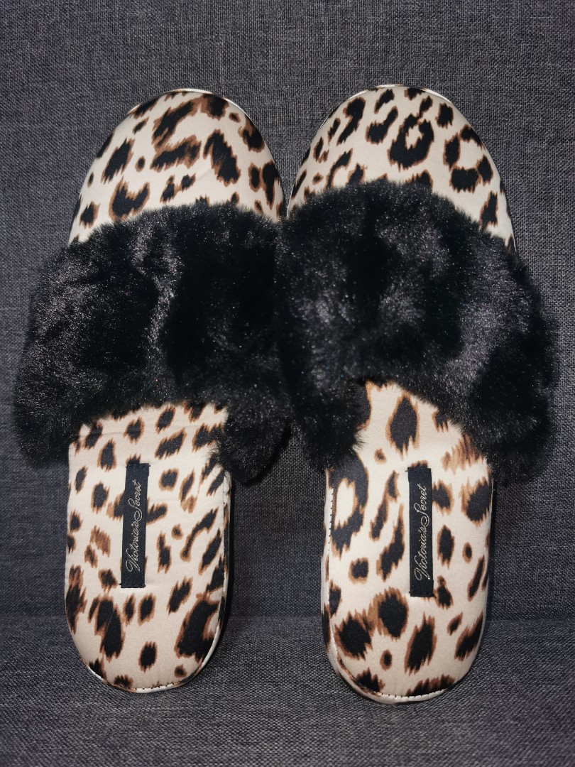 Victoria's Secret Slippers in Leopard Print, Women's Fashion, Footwear ...