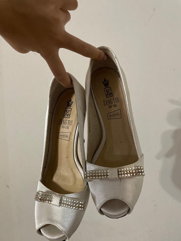 WHITE ZANG TOI HEELS Women s Fashion Footwear Heels on Carousell