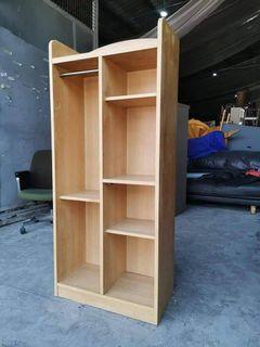 Wooden Kiddie Wardrobe
✅L24 W12 H55 inches
✅Solid wood
✅In very good condition
✅Japan furniture
✅On hand, ready to deliver