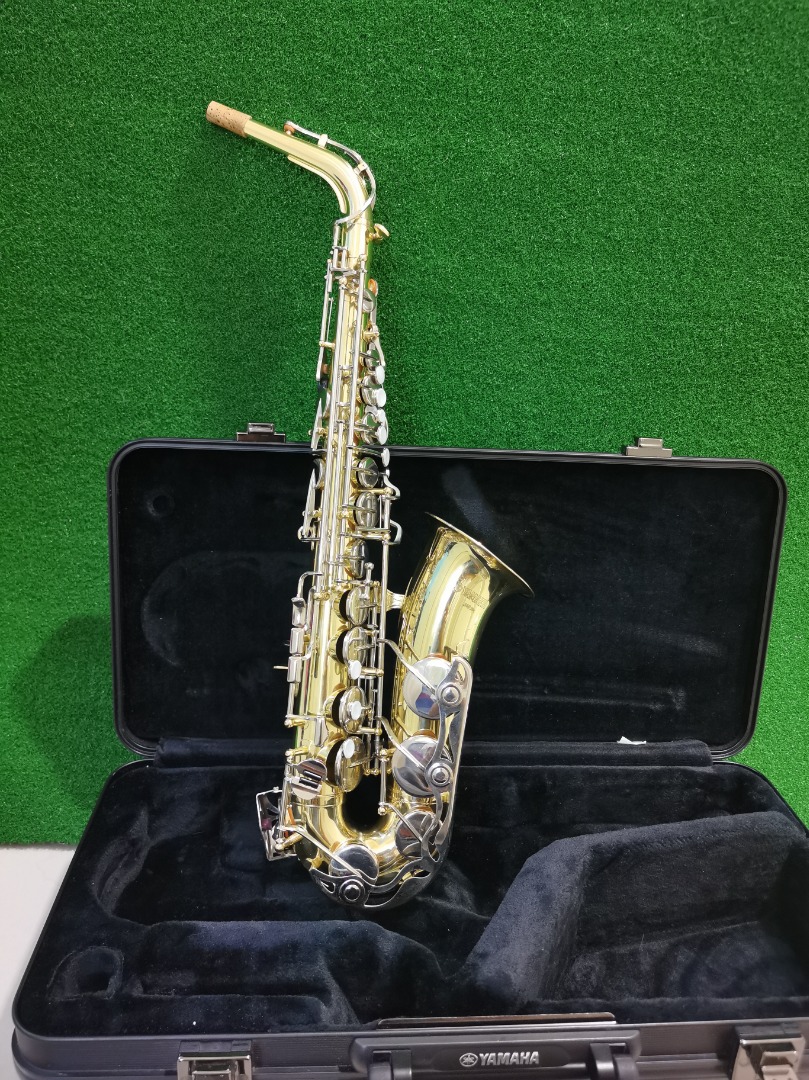 Yamaha Alto Saxophone YAS23, Hobbies & Toys, Music & Media, Musical