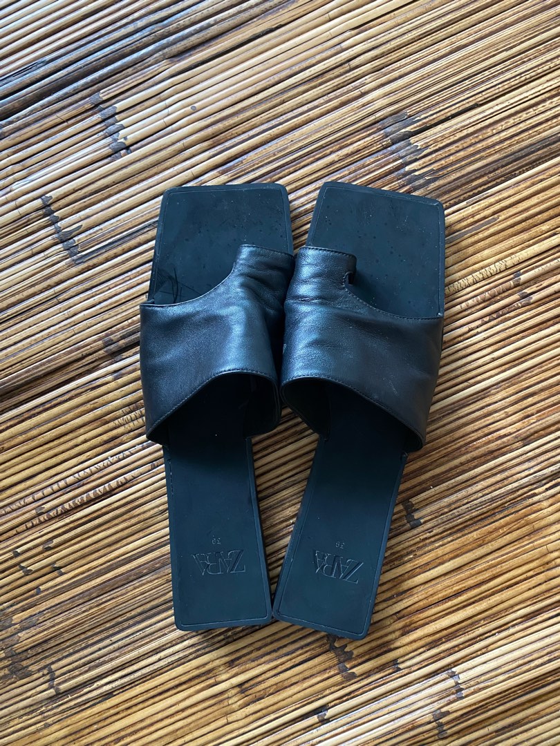 Zara Leather Sandals, Women's Fashion, Footwear, Flats & Sandals on