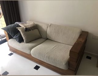 (Category: ) located in . Submitted by essaey (Listing ID 1185851295, Image 1). Description: .