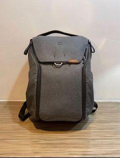 30L everyday v2  backpack peak design