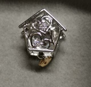 六福珠寶 Dear Q 18k金＋真鑽石 鳥屋 $ 794 （原價$1xxx-2xxx)全新有單64233812079745110