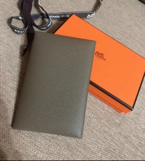 （分類：）位於 。 由 luxeporter 提交（商品編號 1185729293，圖片 1）。簡介： 。