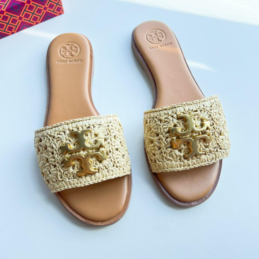 Authentic Tory Burch flat Kira shoes 👠, Women's Fashion, Footwear, Sandals  on Carousell