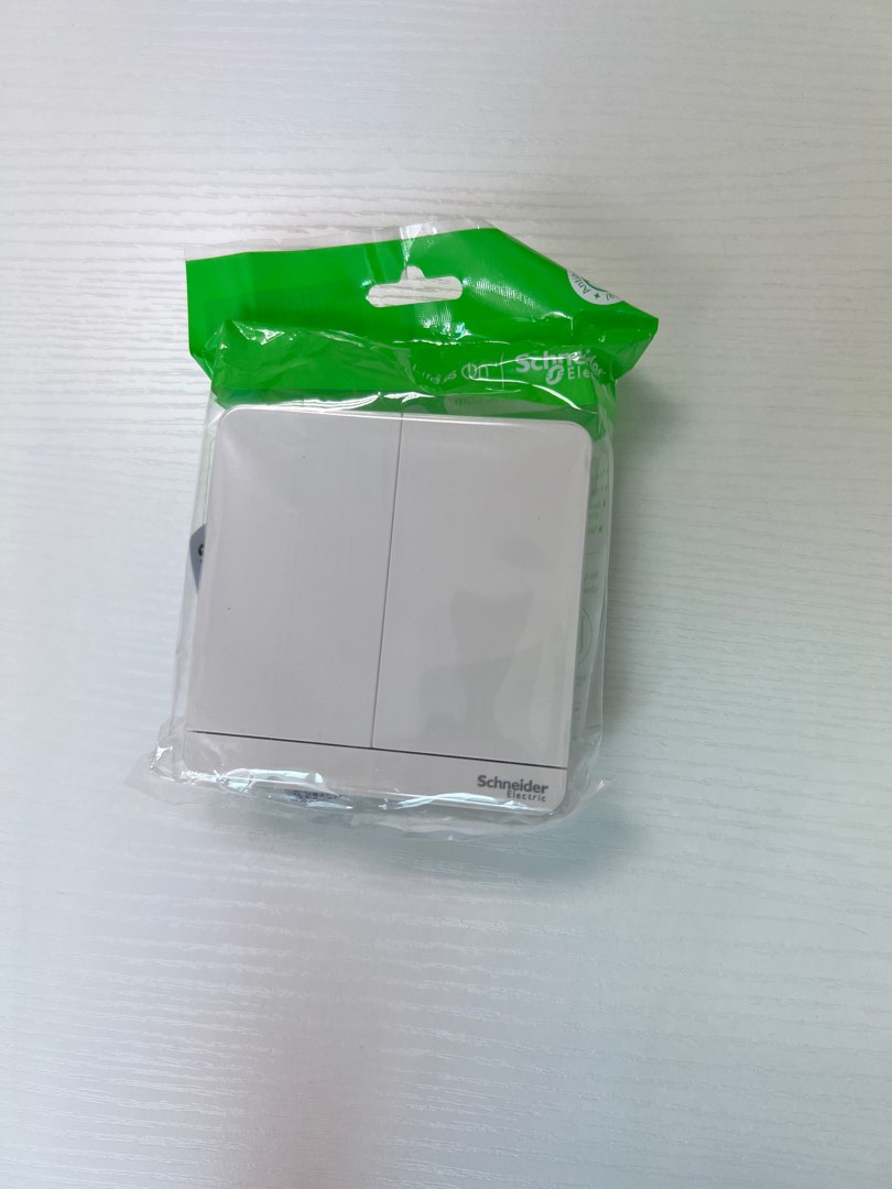 Avatar On : 2 hang 1 way switch, TV & Home Appliances, Electrical ...