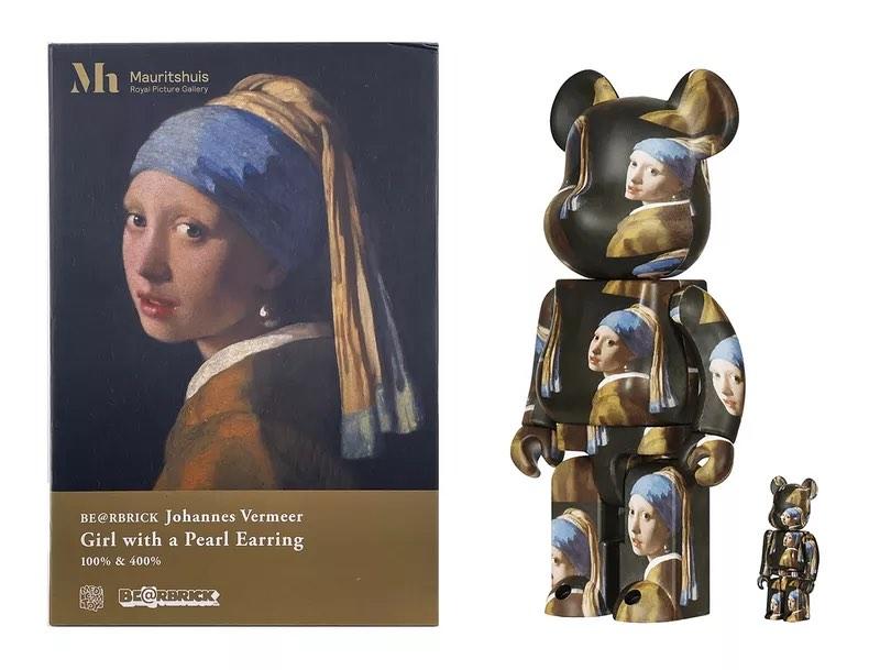 Bearbrick Johannes Vermeer Girl with pearl earring 100% + 400%