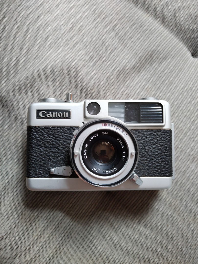 Canon Demi EE17 (half-frame), Photography, Cameras on Carousell