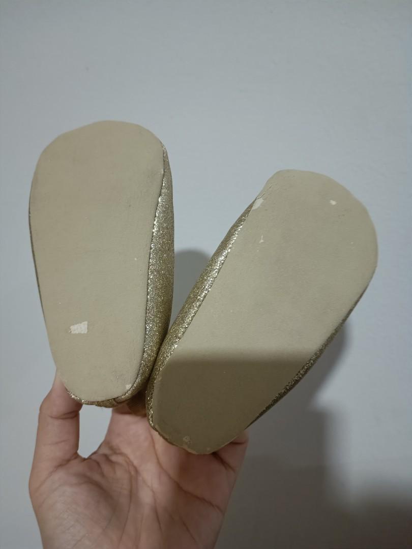 Carter's Baby shoes, Babies & Kids, Babies & Kids Fashion on Carousell