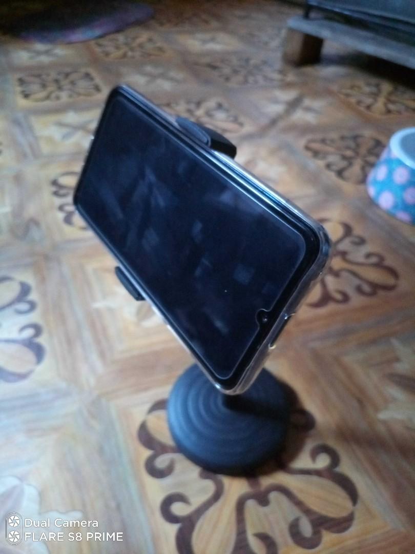 Cellphone stand (Category: Mounts & Holders) located in San Juan City. Submitted by richard.heart (Listing ID 1185766967, Image 1). Description: Generic cellphone stand. stands about 11"inches in high. Cherry Mobile S8 used as demonstration but not included..