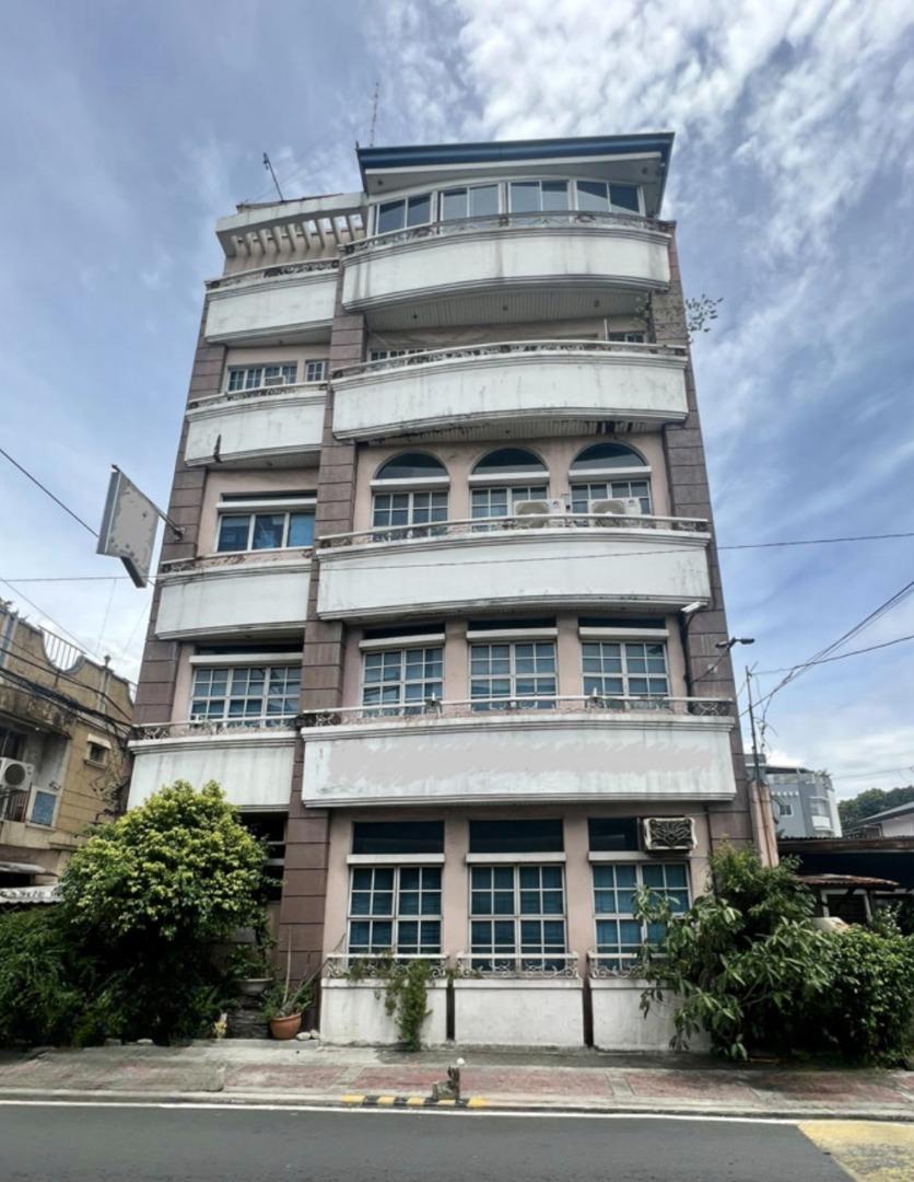 Commercial Building for Lease Project 7, QC, near Waltermart EDSA