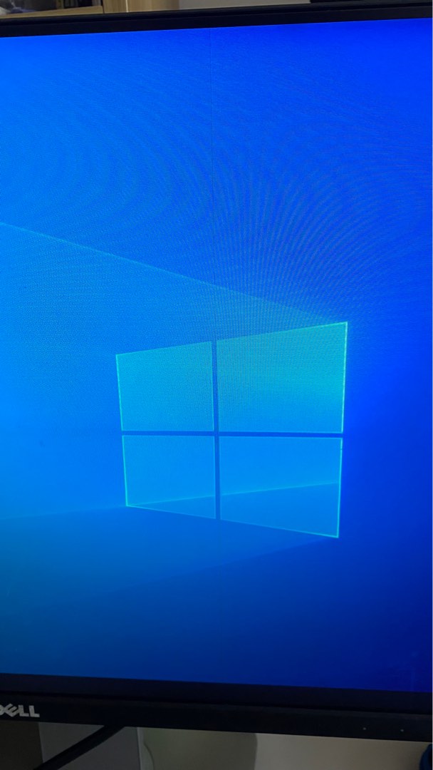 Dell monitor (used and has slight pixel damage), Computers & Tech