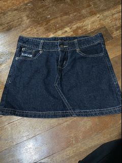 (Category: ) located in . Submitted by declutter_my_closet (Listing ID 1185822690, Image 1). Description: .