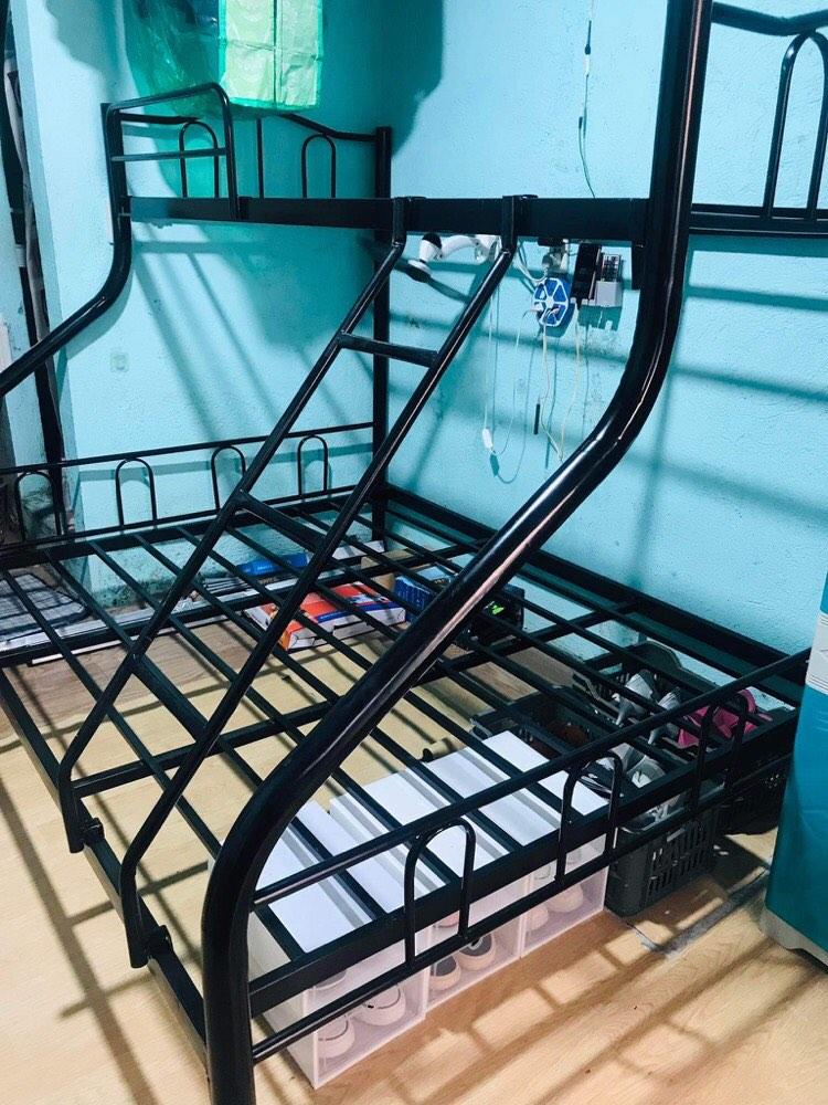 Double deck Queen size, Furniture & Home Living, Furniture, Bed Frames