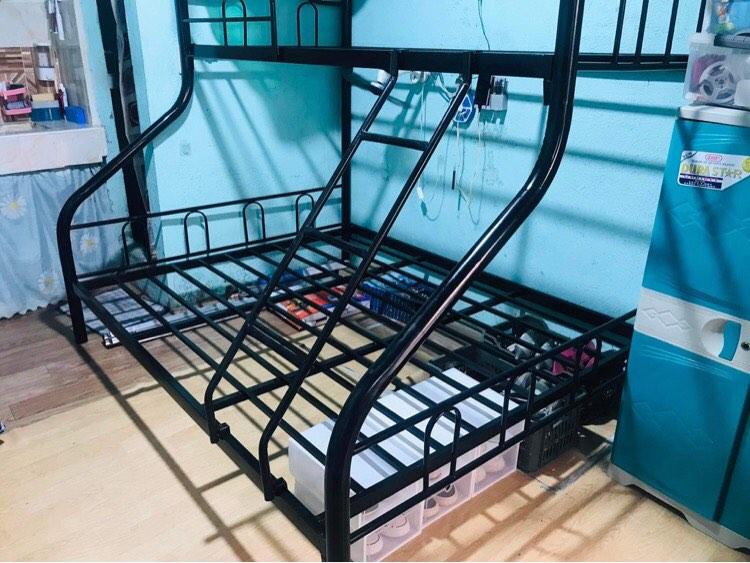 Double deck Queen size, Furniture & Home Living, Furniture, Bed Frames