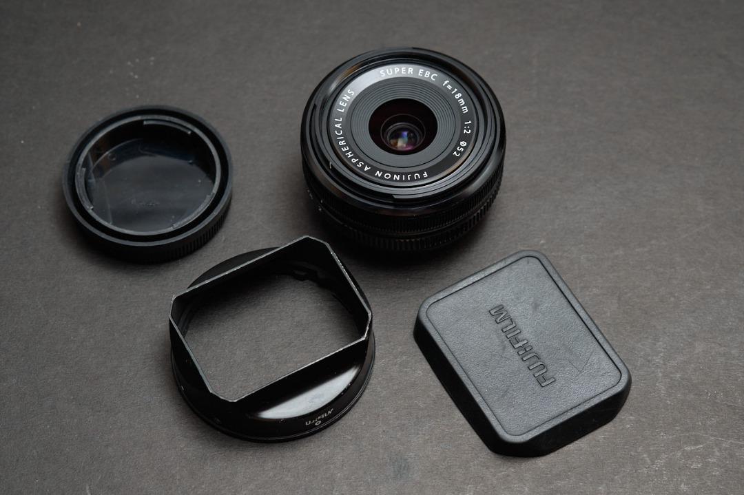 Fuji 18mm F2 fujifilm pancake lens, Photography, Lens & Kits on Carousell