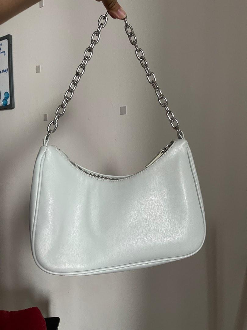 Chic chain bag 2025 nelly