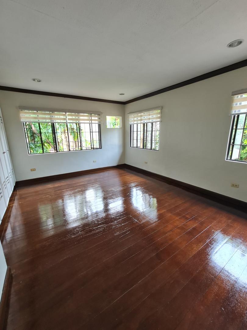 House and lot with Large open area for rent in Valle Verde 6, Pasig