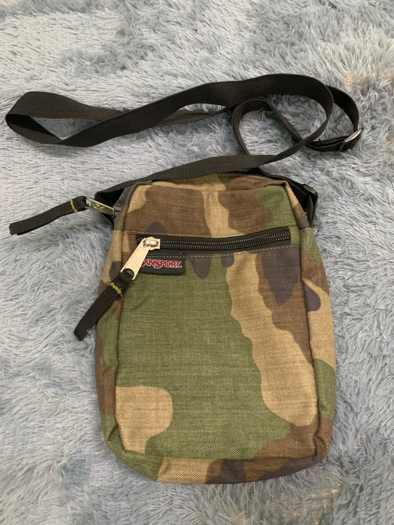 JANSPORT CAMO SLING BAG (ORIGINAL), Men's Fashion, Bags, Sling Bags on