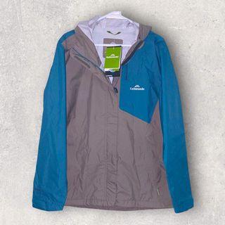 KATHMANDU WMNS TRAILHEAD RAIN JACKET Size16/18 BRAND NEW WITH TAG (RRP:$179.00)