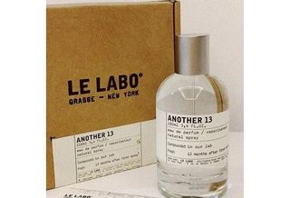 (Category: ) located in . Submitted by europebrandedperfumes (Listing ID 1185800327, Image 1). Description: .