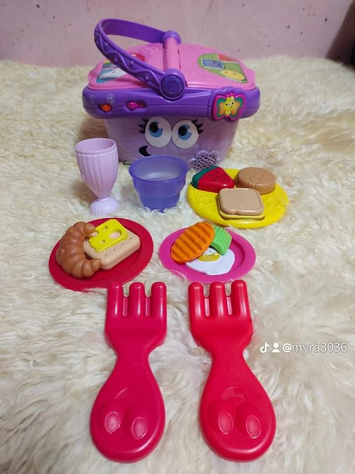 Leapfrog Picnic Basket, Hobbies & Toys, Toys & Games on Carousell